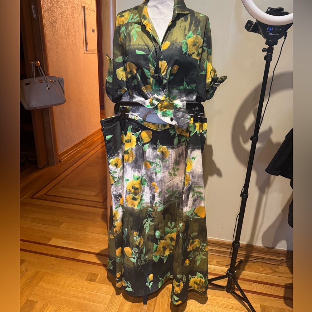 Zara 2 piece skirt set cotton NWT. 
A line Skirt 2xl.Top shirt XL